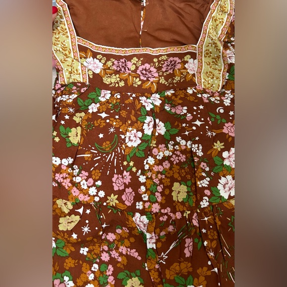 Brown Rust Orange Brown Floral Print Smocked Babydoll Mini Dress - Picture 6 of 8